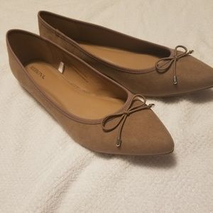 Tan Pointed Ballerina Flats